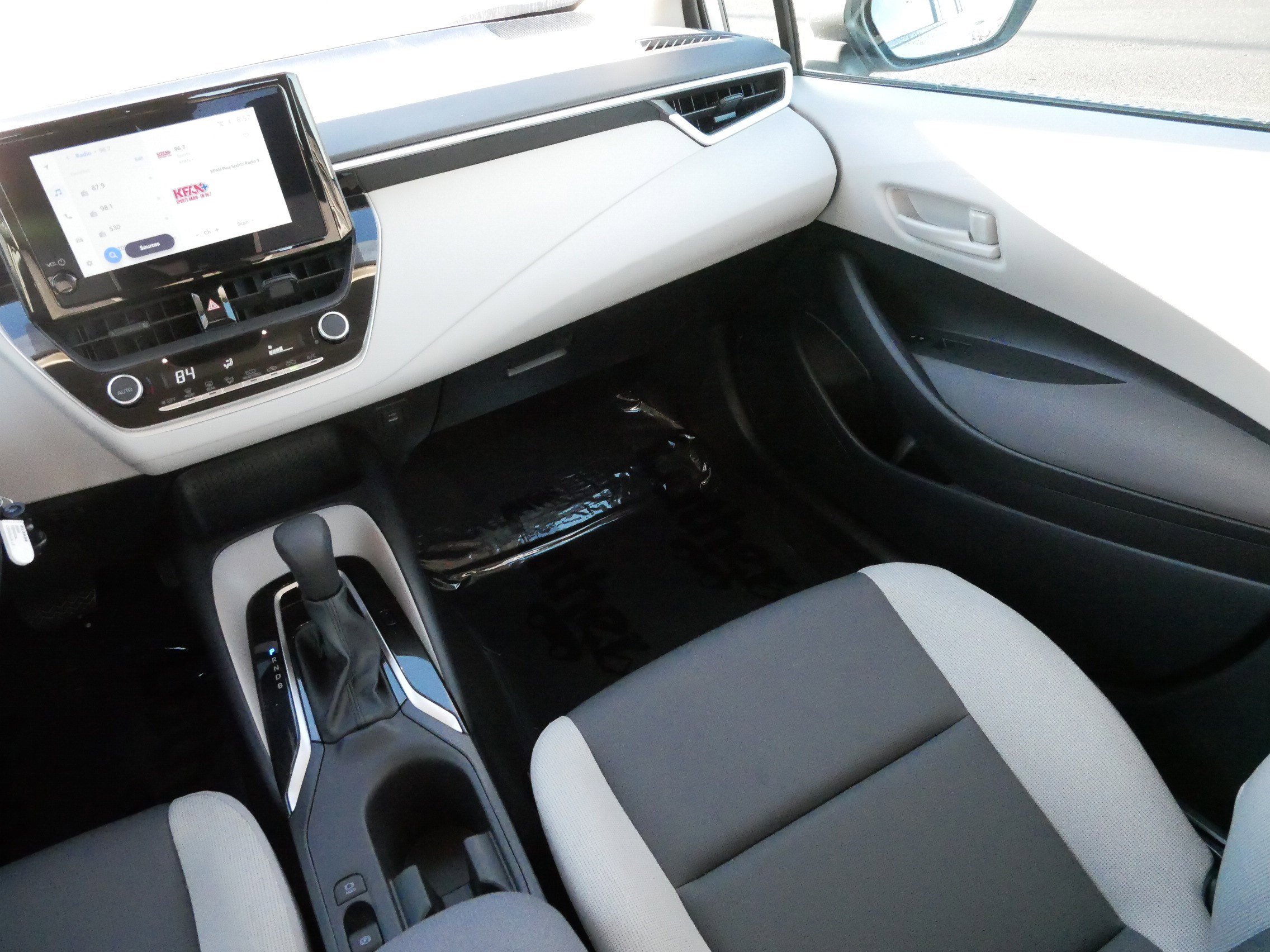 Certified 2025 Toyota Corolla LE image 11