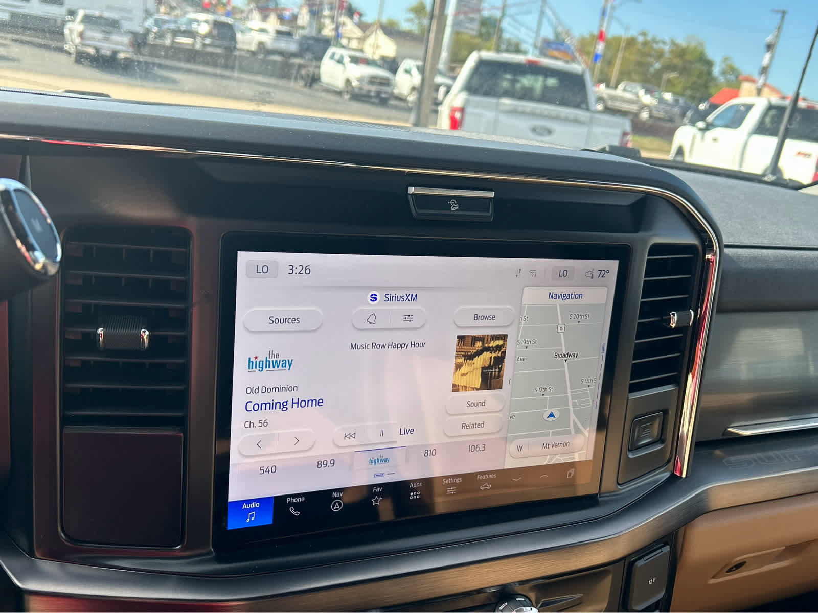 New 2026 Ford F250 Lariat w/ Chrome Package image 40