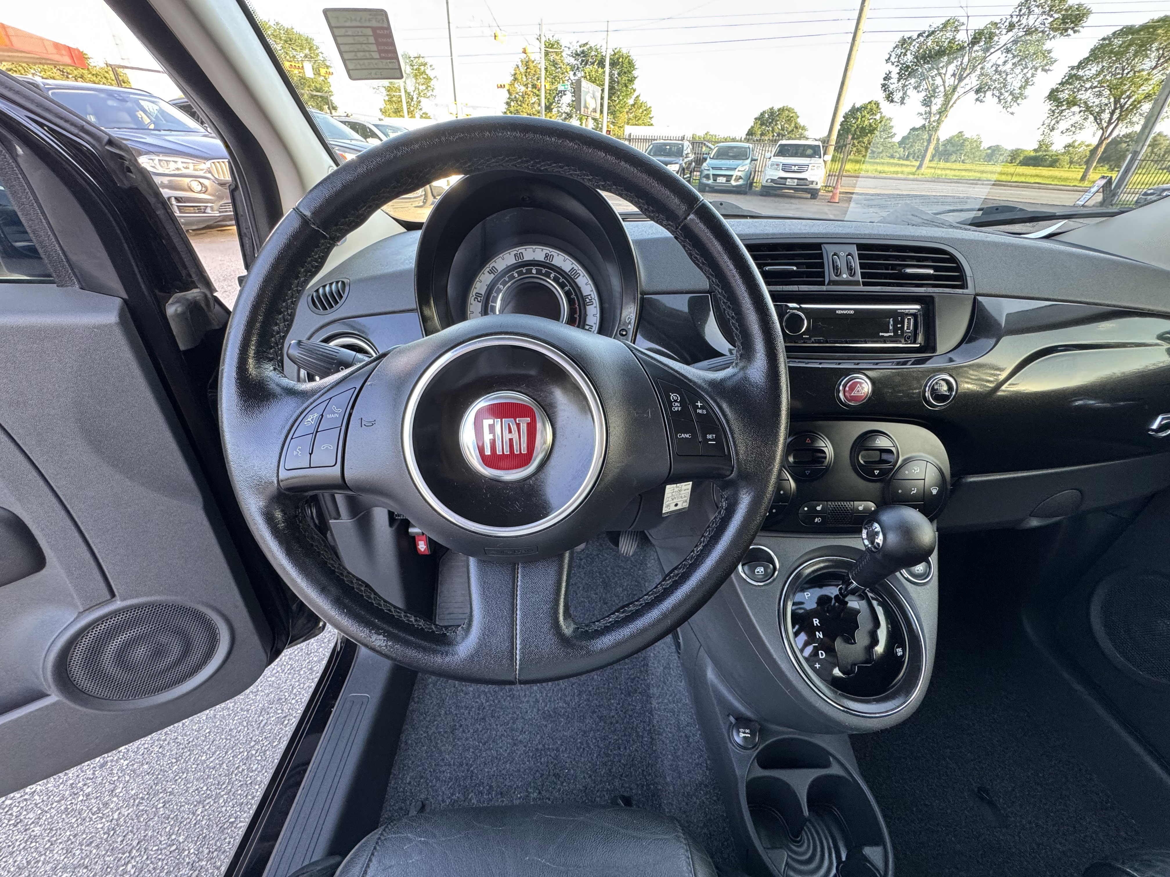 Used 2013 FIAT 500 Lounge w/ Luxury Leather Pkg image 23