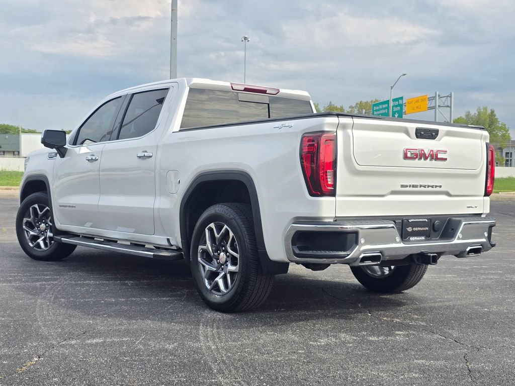 Used 2024 GMC Sierra 1500 SLT w/ SLT Premium Plus Package AWD/4WD image 15