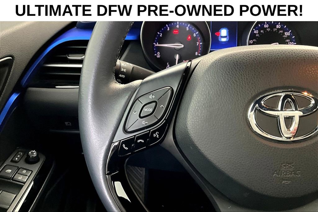 Used 2022 Toyota C-HR XLE FWD image 23