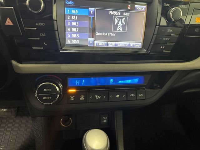 Used 2014 Toyota Corolla LE image 3