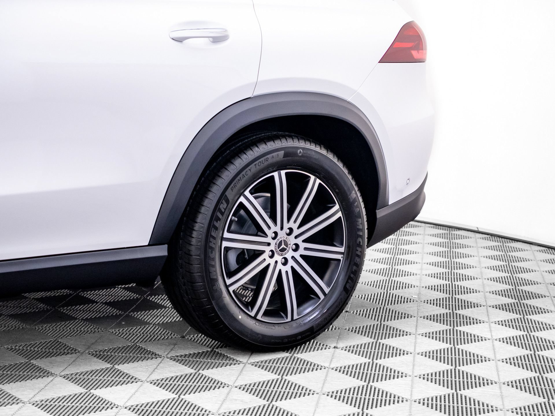 New 2026 Mercedes-Benz GLE 350 4MATIC image 36