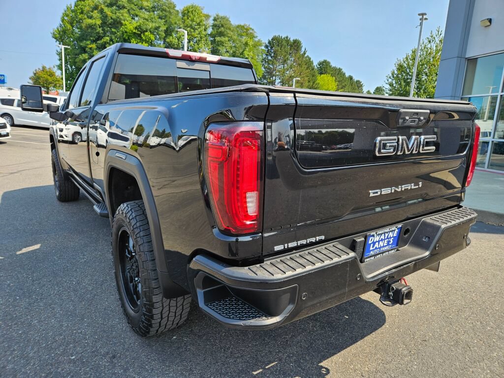 Used 2021 GMC Sierra 3500 Denali w/ Denali Ultimate Package AWD/4WD image 3