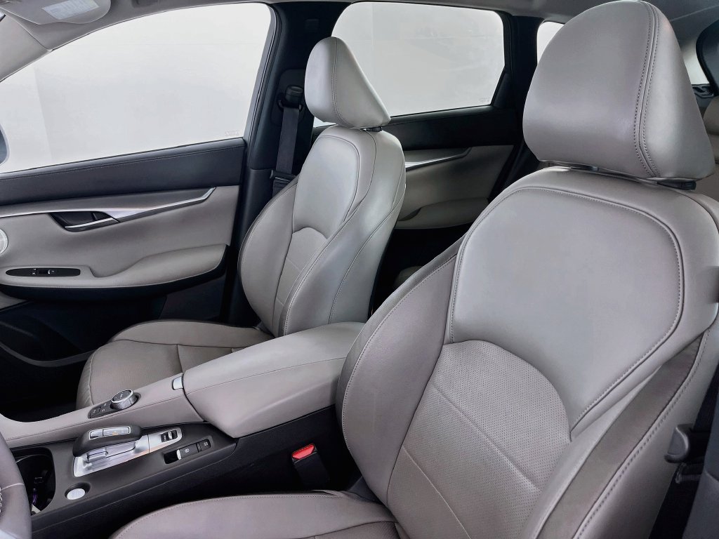 Used 2023 INFINITI QX50 Luxe AWD/4WD image 28