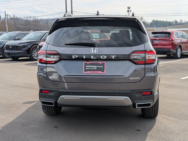 New 2026 Honda Pilot Touring image 9