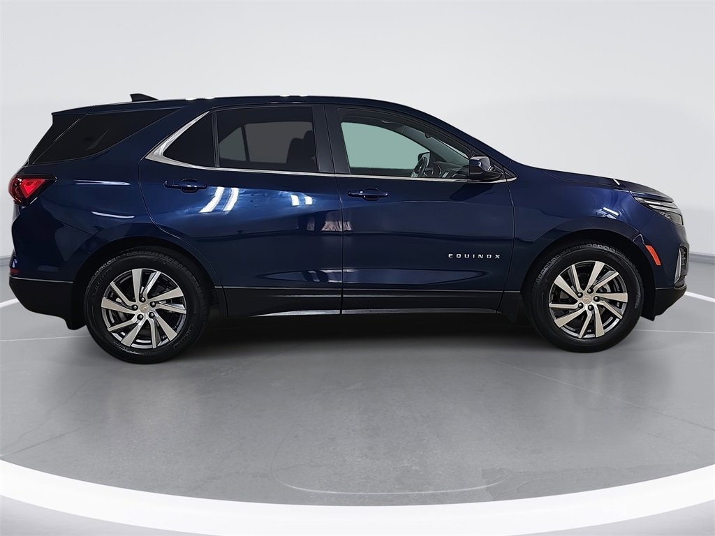 Certified 2023 Chevrolet Equinox LT image 2