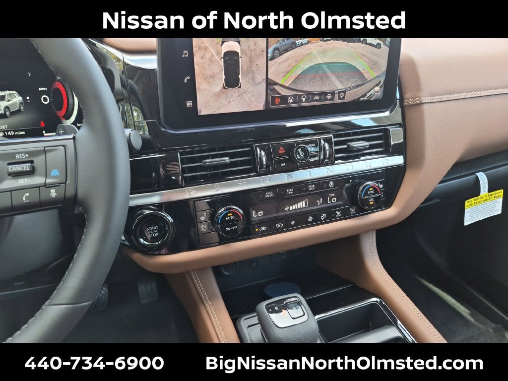 New 2026 Nissan Pathfinder Platinum AWD/4WD image 14