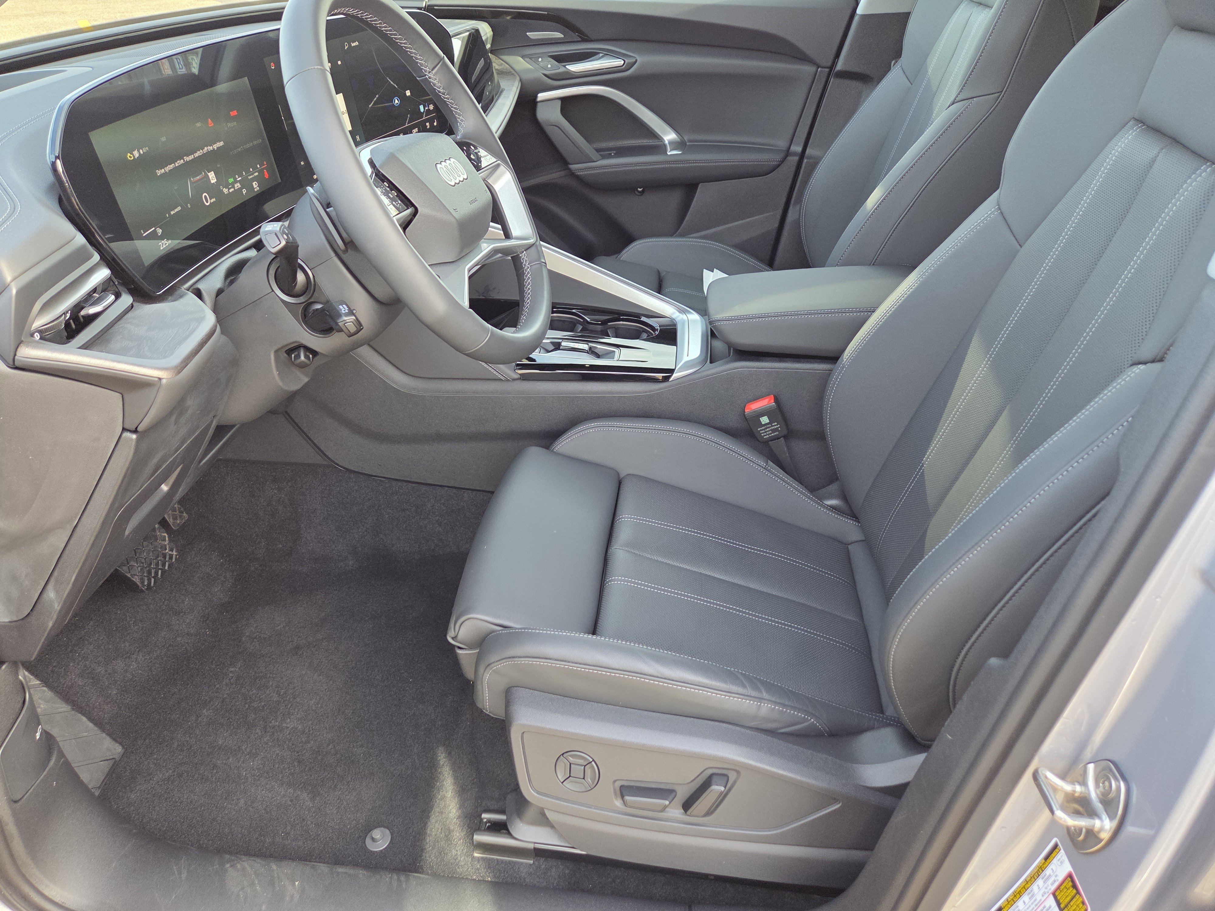 Certified 2025 Audi Q5 Premium Plus w/ Premium Plus image 5