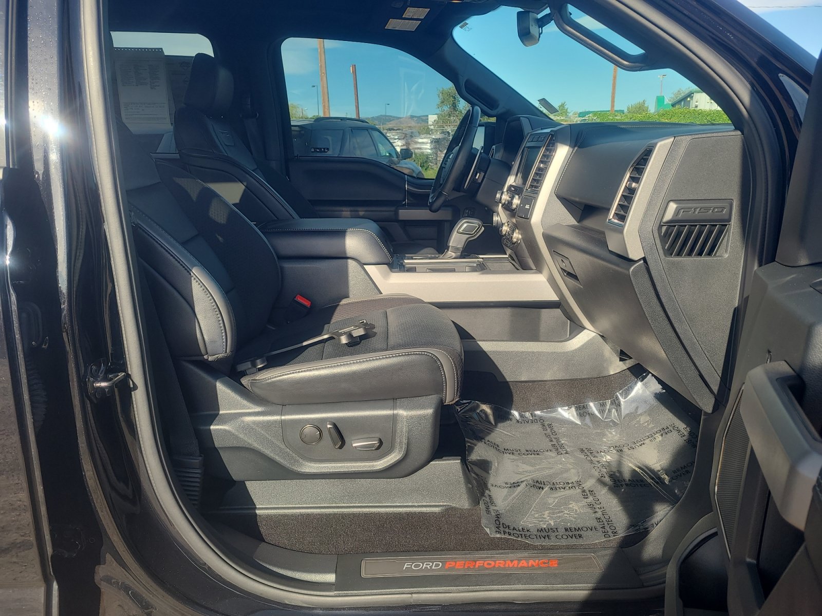 Used 2019 Ford F150 Raptor w/ Equipment Group 802A Luxury AWD/4WD image 19