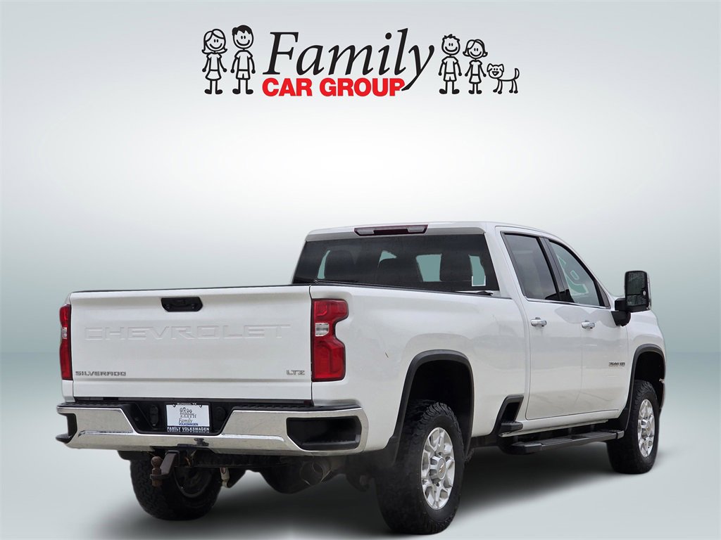 Used 2022 Chevrolet Silverado 2500 LTZ w/ Z71 Off-Road Package image 4