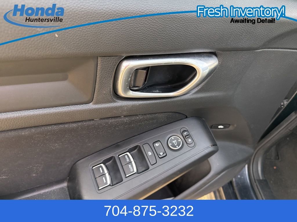 Used 2023 Honda Civic LX image 16