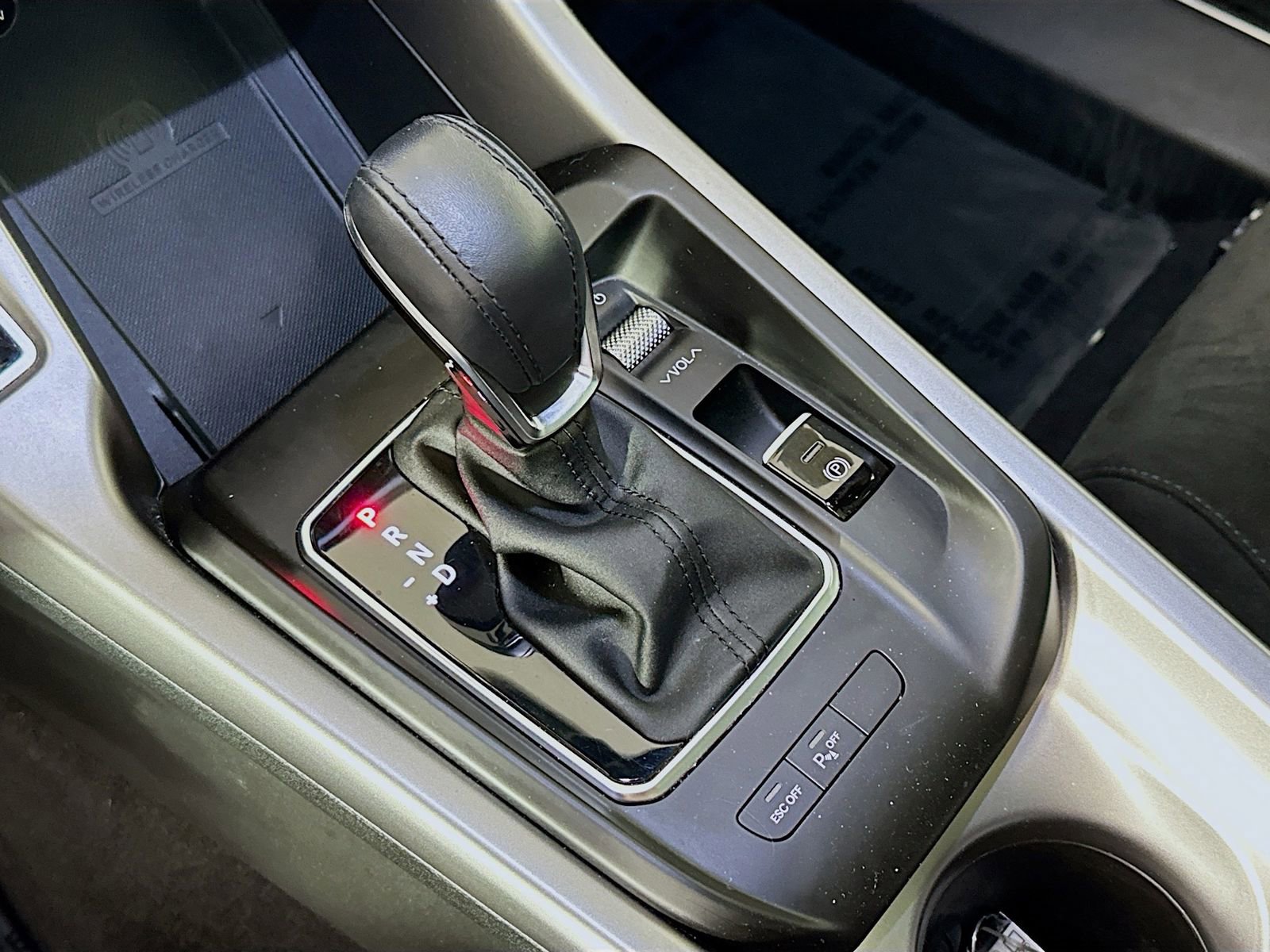 Used 2024 Dodge Hornet R/T Plus w/ Track Pack image 17