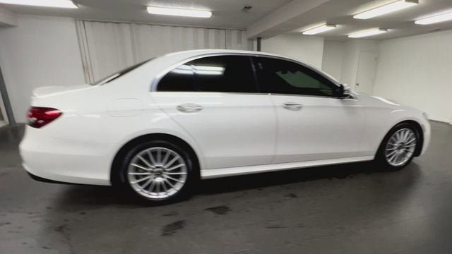 Used 2021 Mercedes-Benz E 350 Sedan image 9