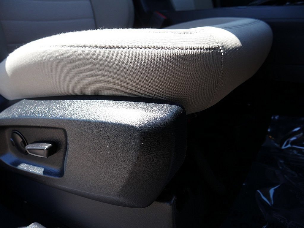 Used 2019 Ford Ranger XLT w/ Equipment Group 302A Luxury AWD/4WD image 56