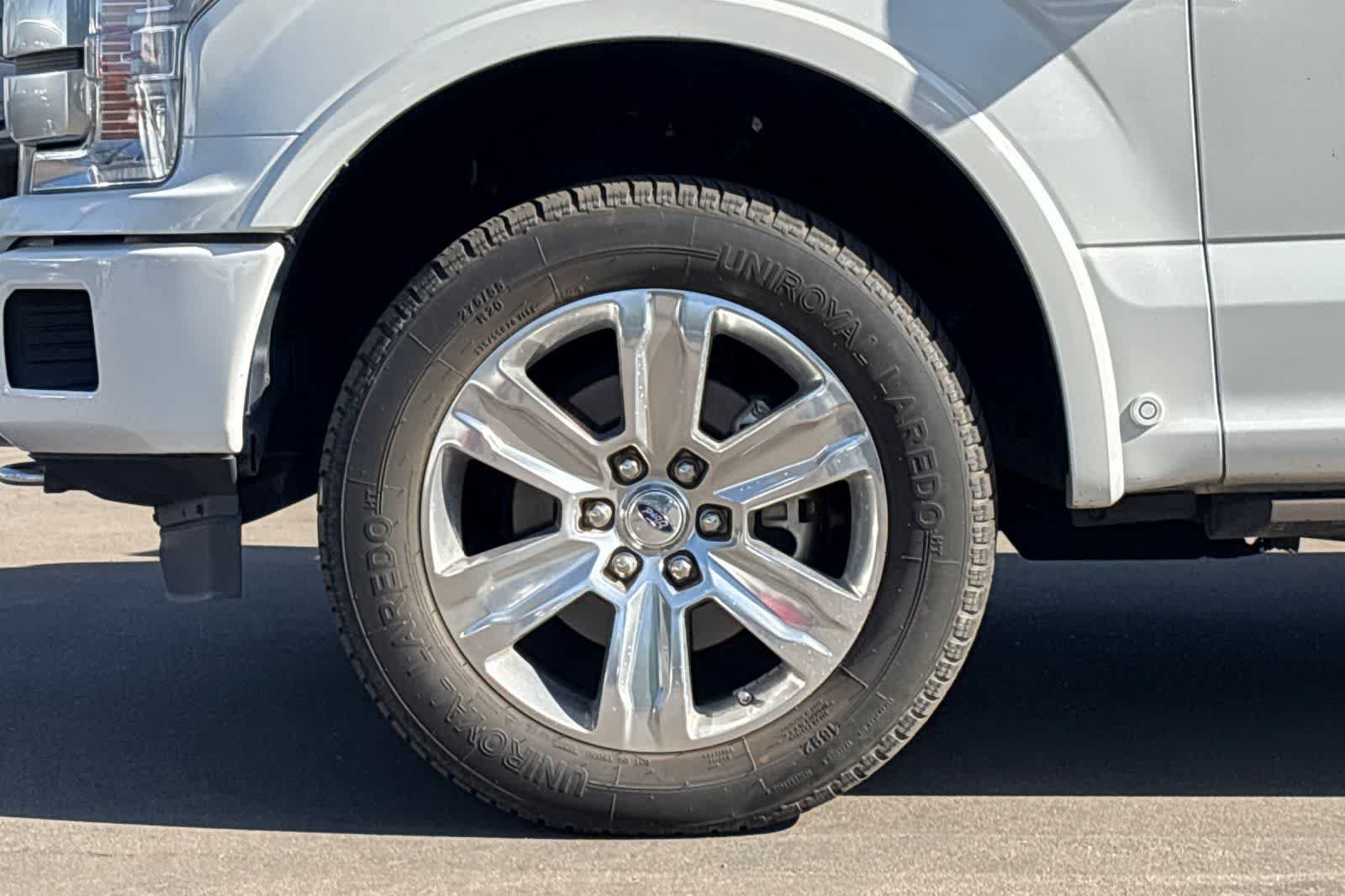 Used 2020 Ford F150 Platinum w/ Equipment Group 701A Luxury AWD/4WD image 12