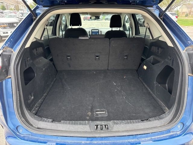 Certified 2024 Ford Edge SE image 13