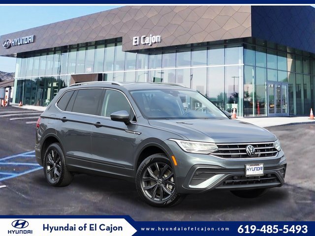 Used 2024 Volkswagen Tiguan SE