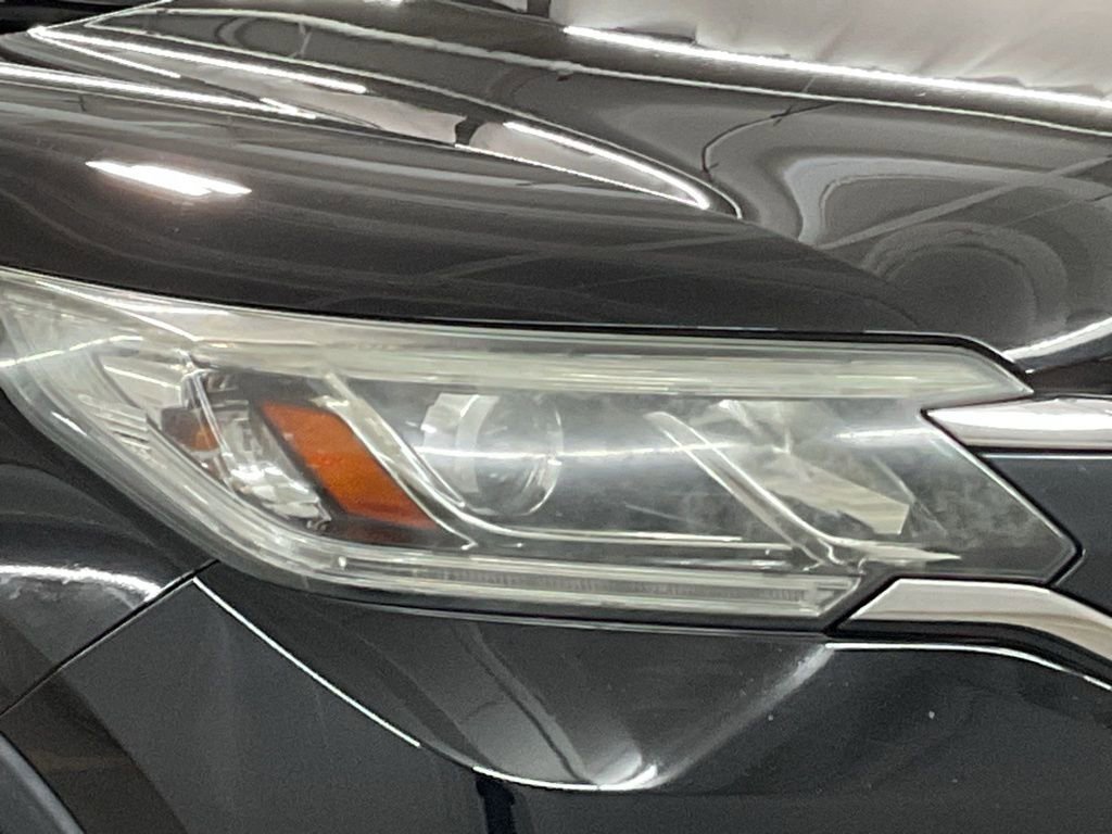 Used 2016 Honda CR-V Touring image 31