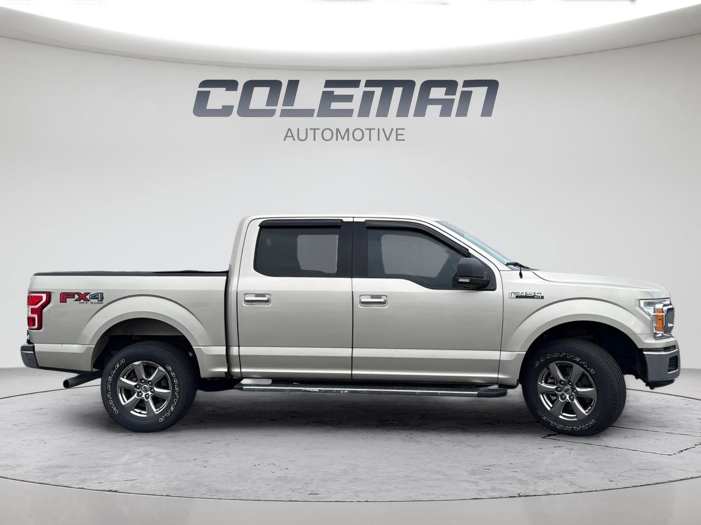 Used 2018 Ford F150 XLT w/ Equipment Group 302A Luxury AWD/4WD image 6