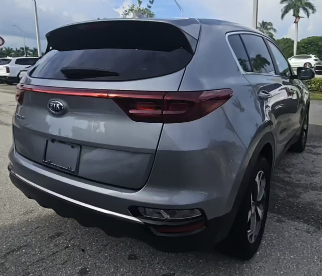 Used 2020 Kia Sportage LX FWD image 5