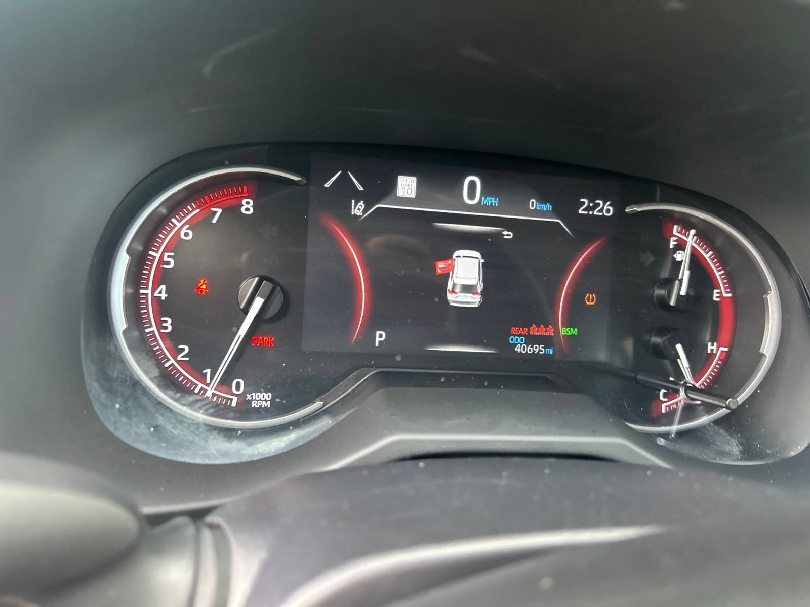 Used 2025 Toyota RAV4 XLE FWD image 21