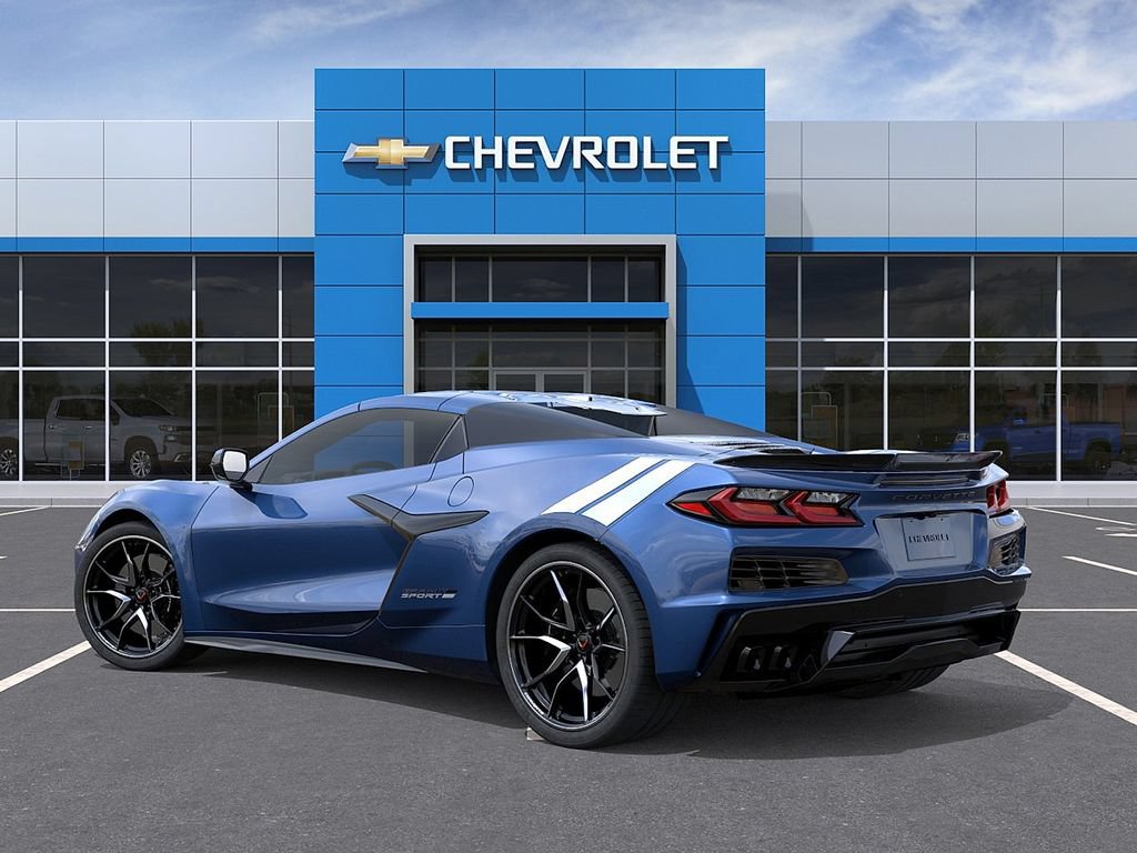 New 2027 Chevrolet Corvette Grand Sport w/ Z52 Sport Performance Package RWD image 3
