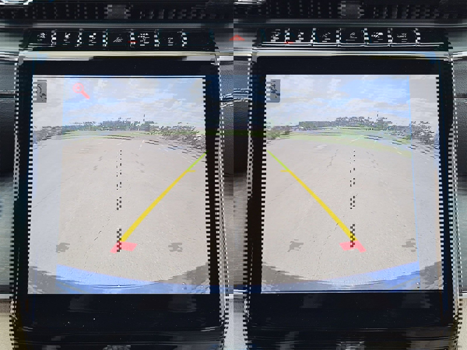 New 2025 Jeep Grand Cherokee Limited image 18