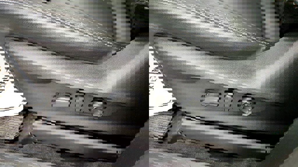 Used 2023 Subaru Ascent Limited AWD/4WD image 20