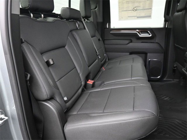 Used 2025 Chevrolet Silverado 2500 LT w/ Texas Edition image 13