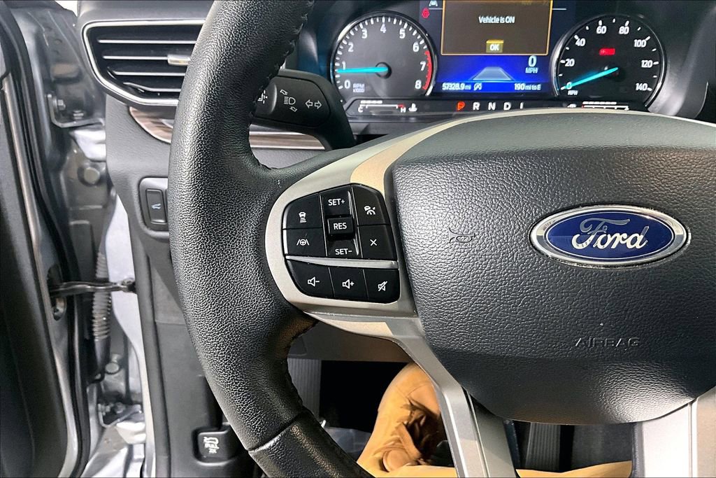 Used 2024 Ford Explorer Limited image 18