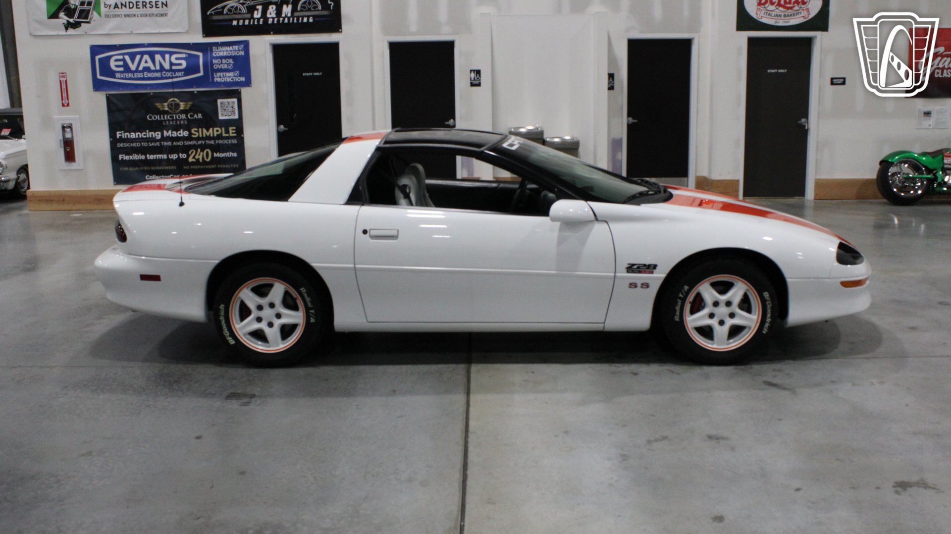 Used 1997 Chevrolet Camaro Z28 w/ Preferred Equipment Group 2 RWD image 17