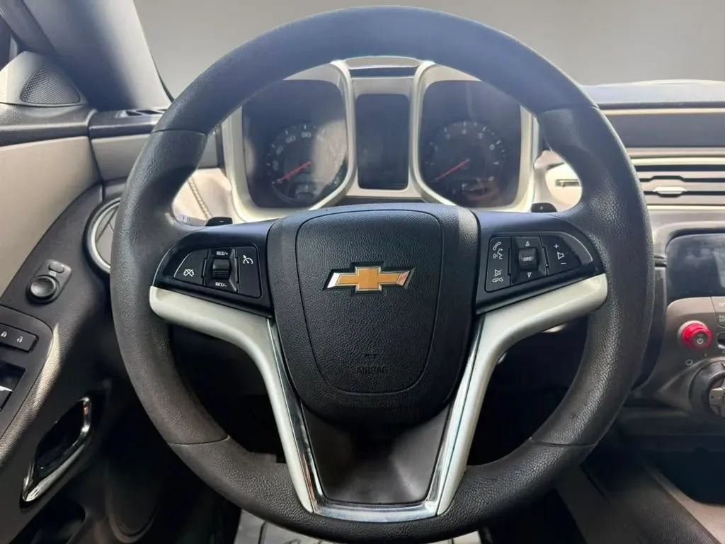 Used 2015 Chevrolet Camaro LS RWD image 12