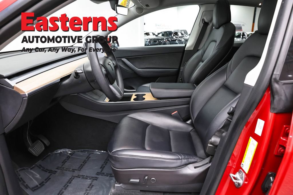 Used 2022 Tesla Model Y Long Range image 14