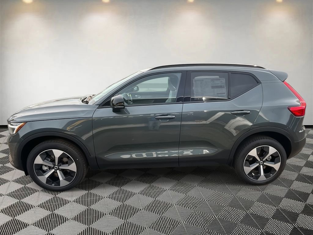 New 2026 Volvo XC40 B5 Plus w/ Protection Package Premier image 6