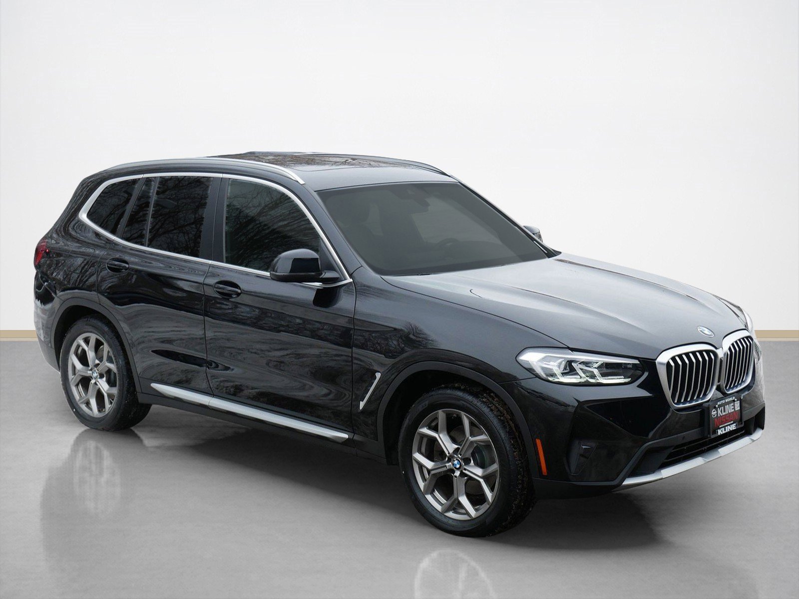 Used 2023 BMW X3 xDrive30i w/ Convenience Package image 1