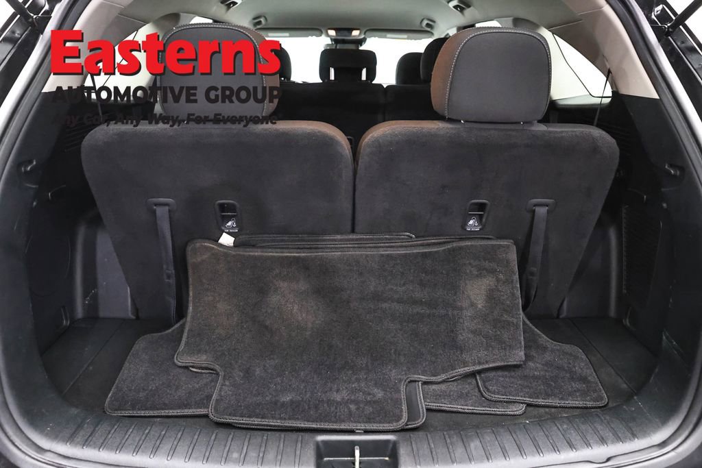 Used 2022 Kia Sorento LX FWD image 9