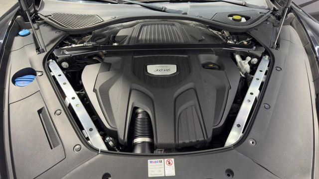 Used 2019 Porsche Panamera w/ Premium Package Plus RWD image 35
