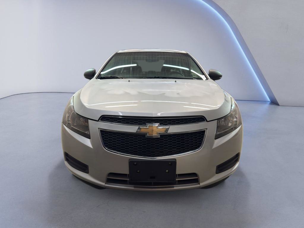 Used 2011 Chevrolet Cruze LS w/ Connectivity Package image 2