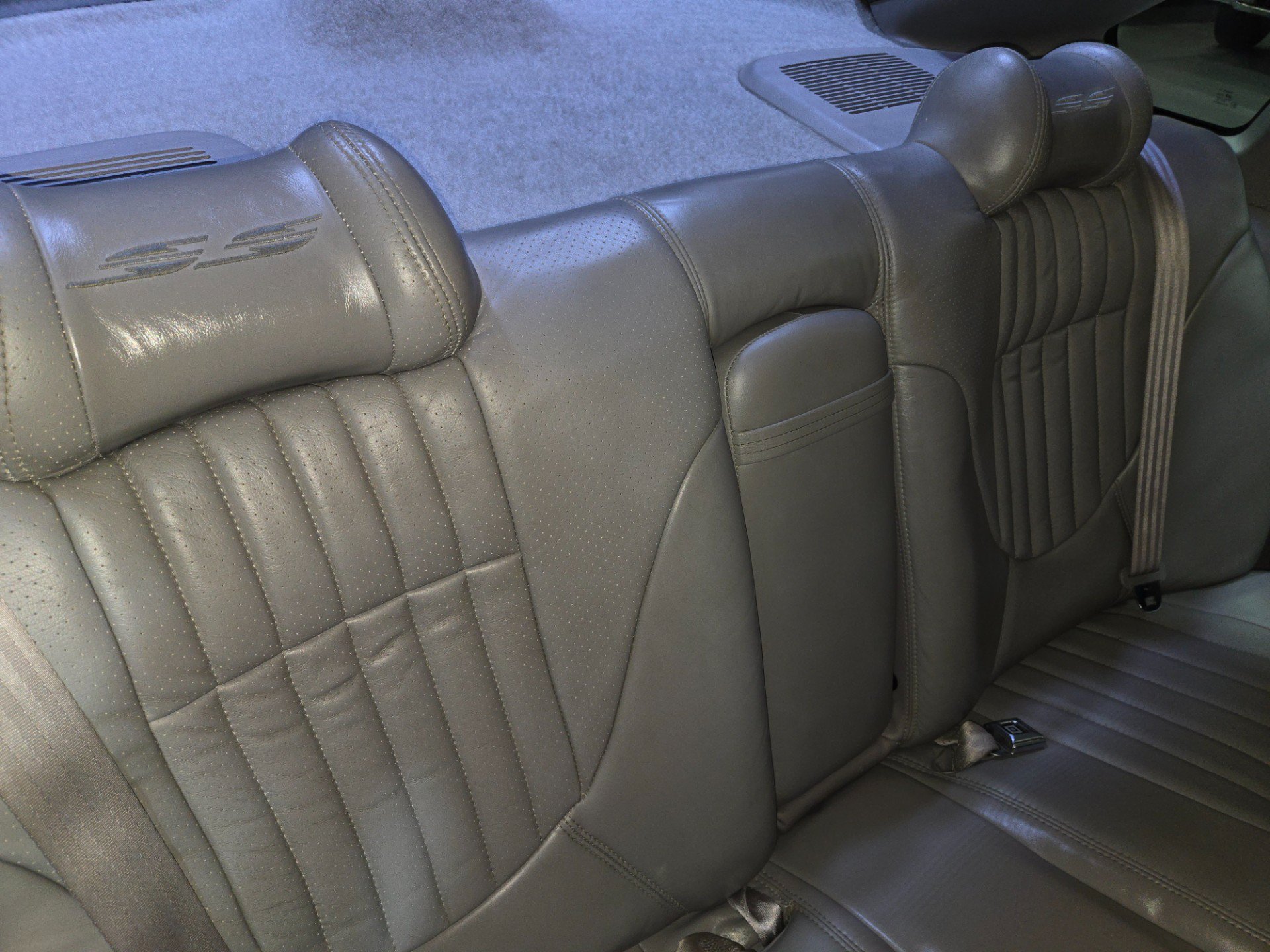 Used 1994 Chevrolet Impala SS RWD image 94