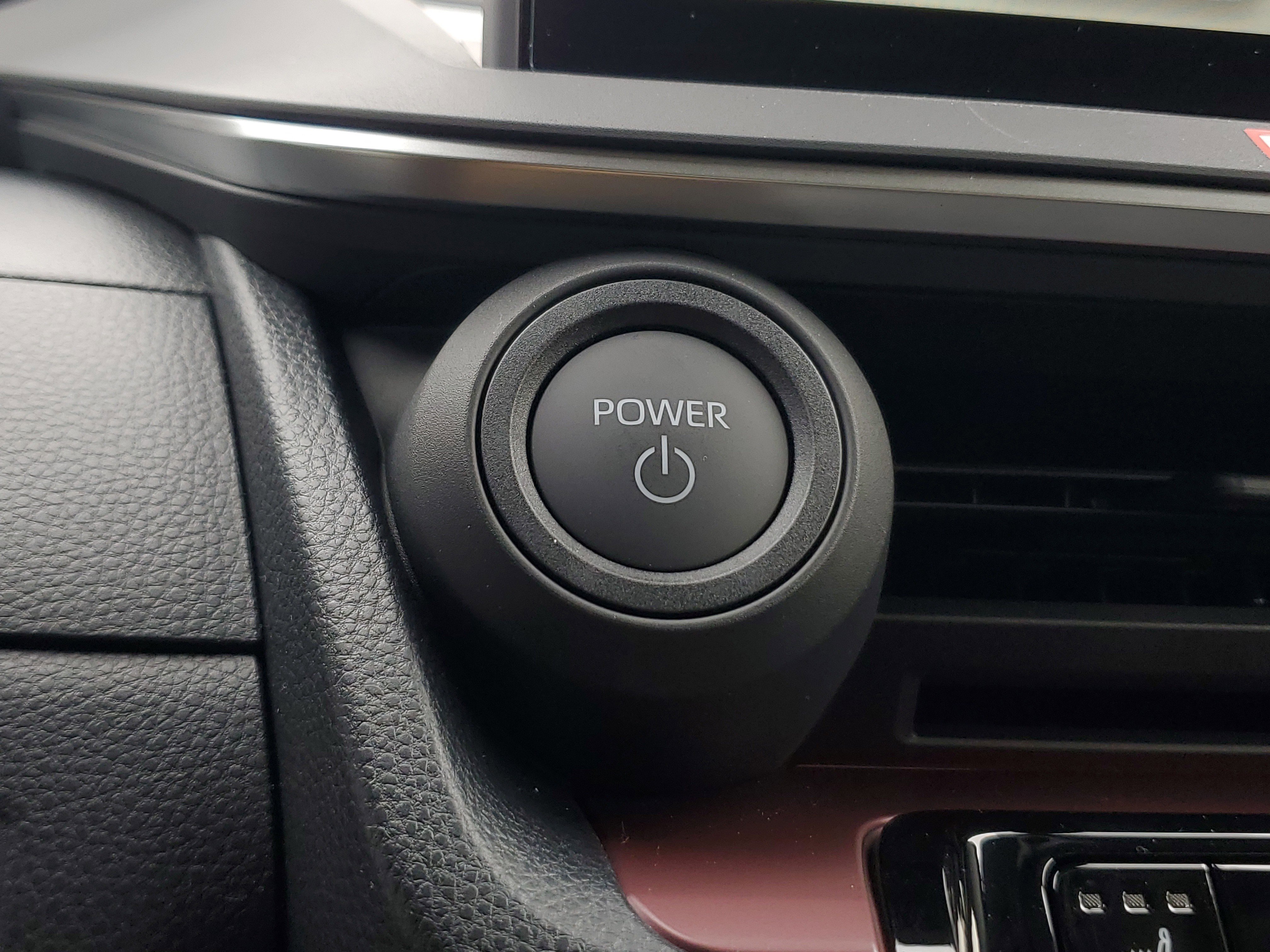 New 2026 Toyota Prius Plug-In Hybrid FWD image 28