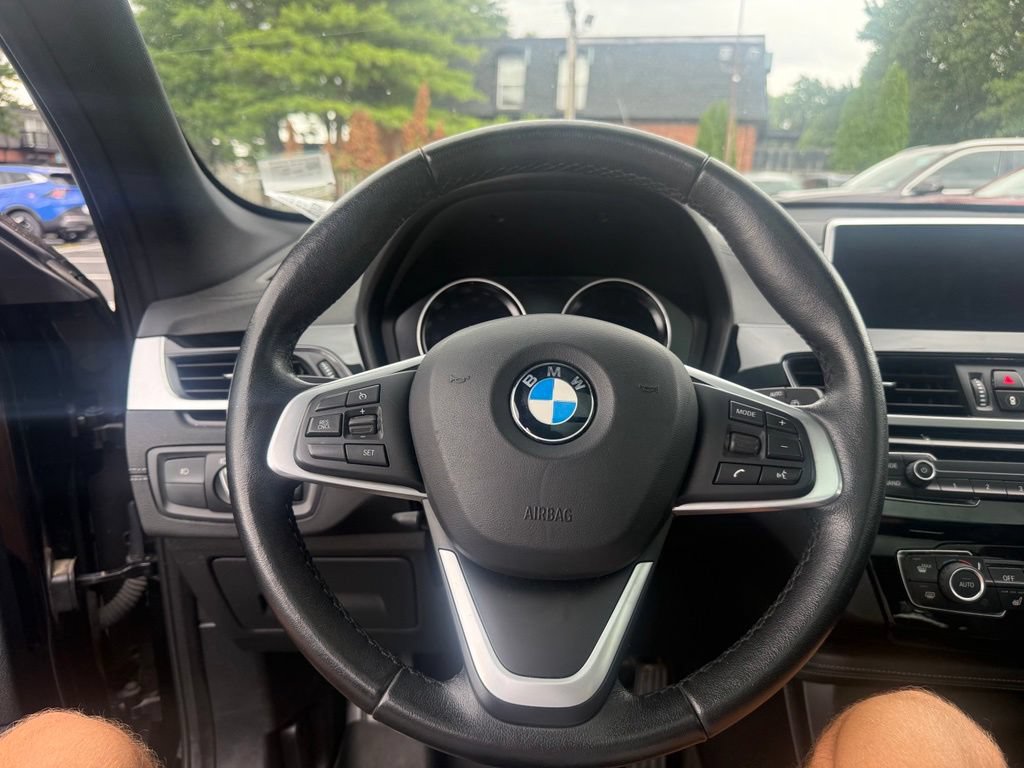 Used 2020 BMW X1 xDrive28i AWD/4WD image 7