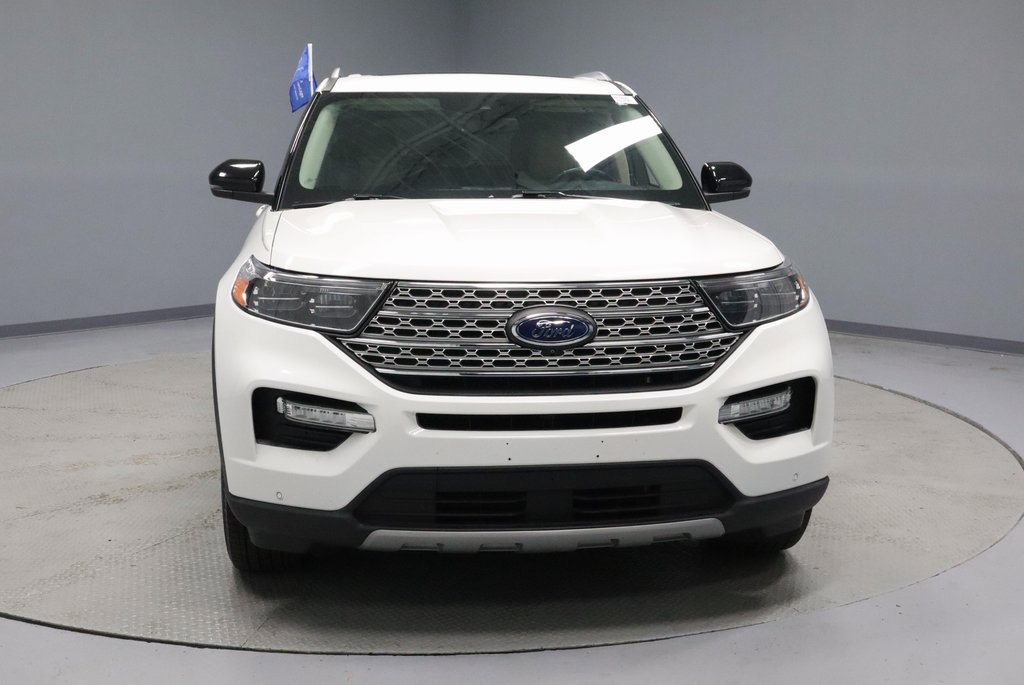 Certified 2022 Ford Explorer Limited w/ Hybrid Equipment Group 310A image 6