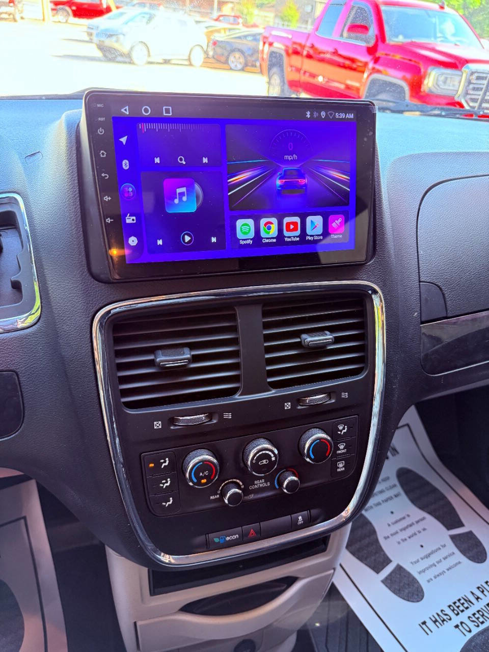 Used 2012 Dodge Grand Caravan SE FWD image 21