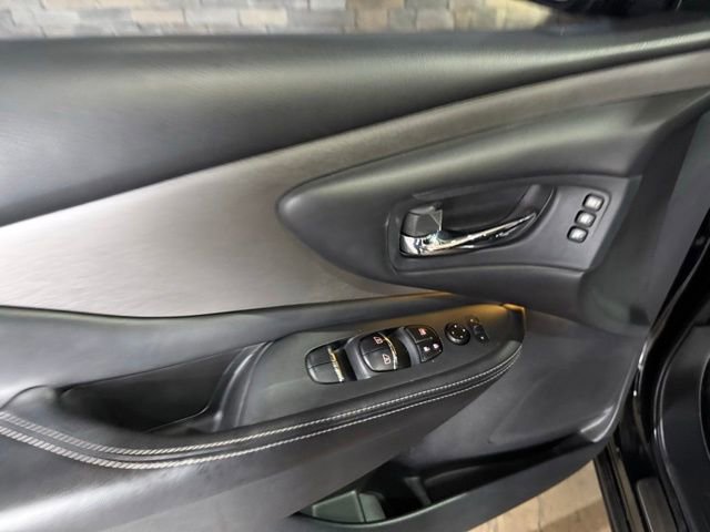 Used 2019 Nissan Murano SL FWD image 13