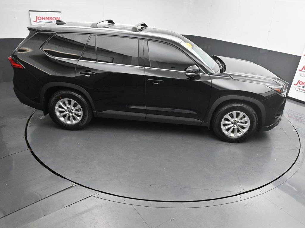 Used 2024 Toyota Grand Highlander XLE image 17