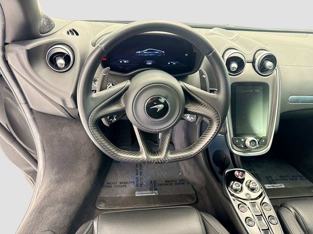 Used 2020 McLaren GT RWD image 10