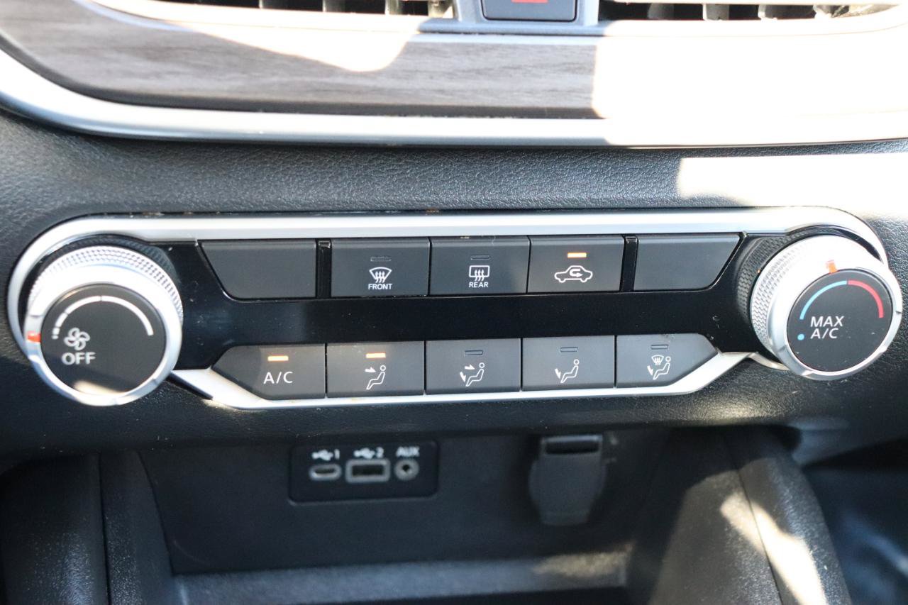 Used 2025 Nissan Altima 2.5 SV AWD/4WD image 32