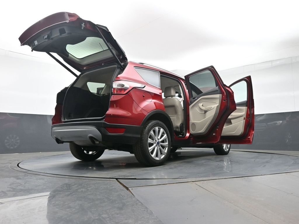 Used 2017 Ford Escape Titanium AWD/4WD image 47