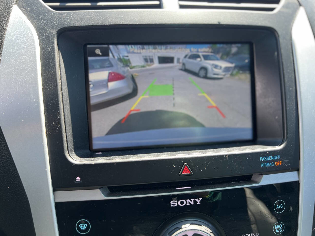 Used 2015 Ford Explorer Limited w/ Equipment Group 301A image 14